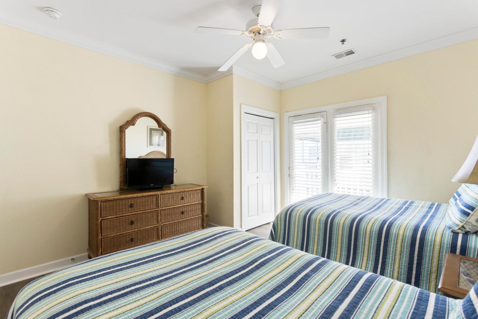 Oceanview 4Br/4Ba Condo, Steps To Beach/Pool Ocean Isle Beach Zewnętrze zdjęcie